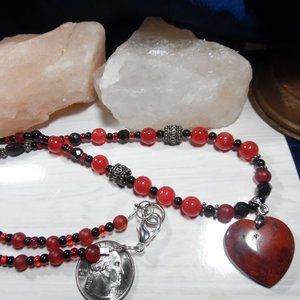 RED AND BLACK NECKLACE 24" NEW